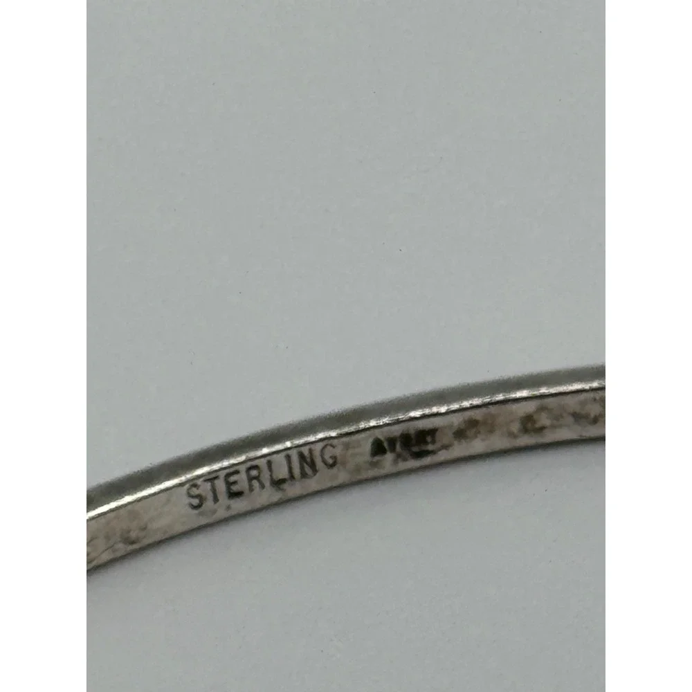 James Avery this listing